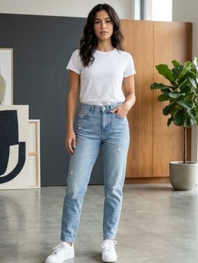 BDG Urban Outfitters Mom Straight Jeans Classic Style - Size 26